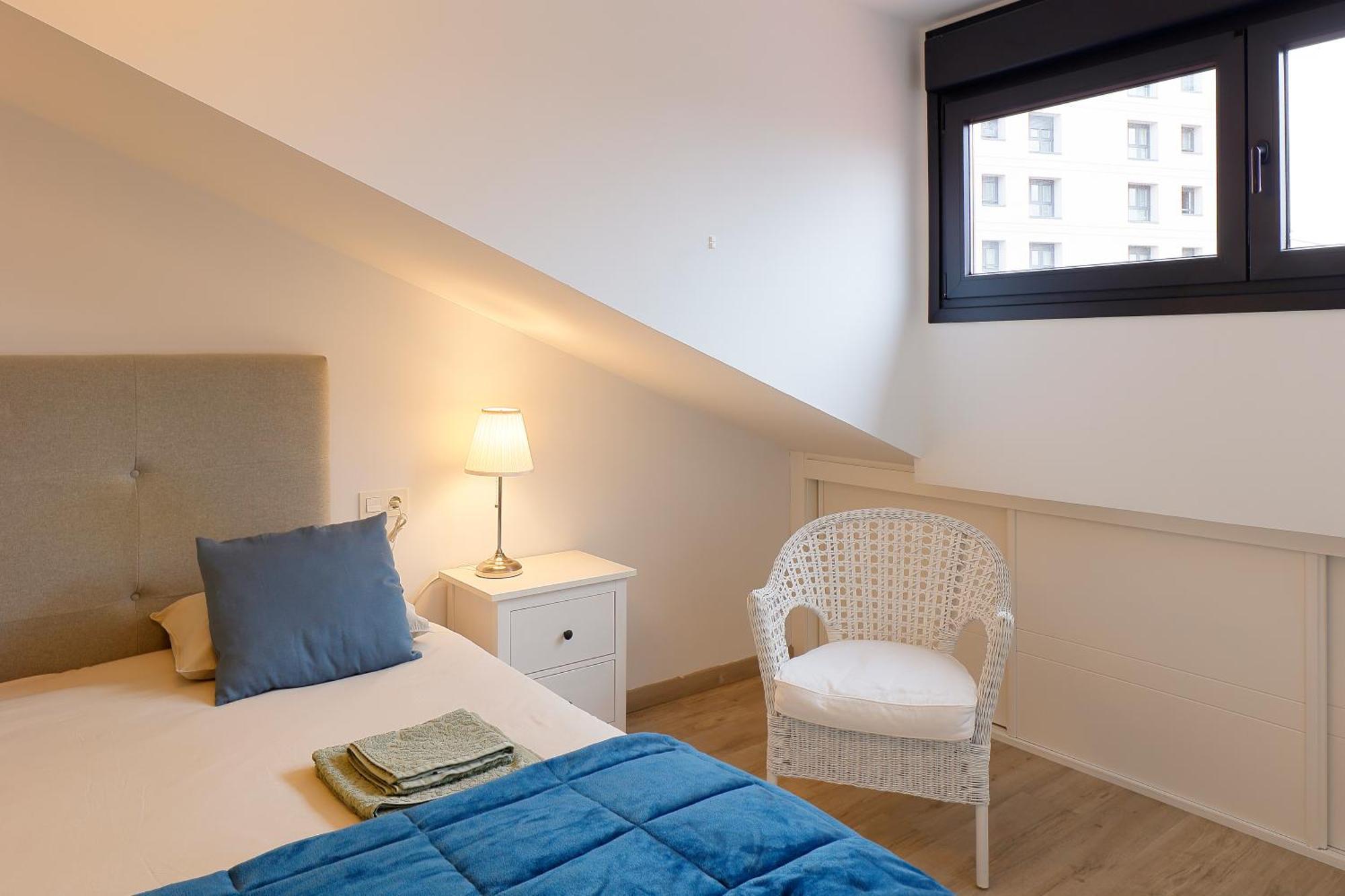 Atico Con Terraza En Playa De San Lorenzo Gijón Exteriör bild