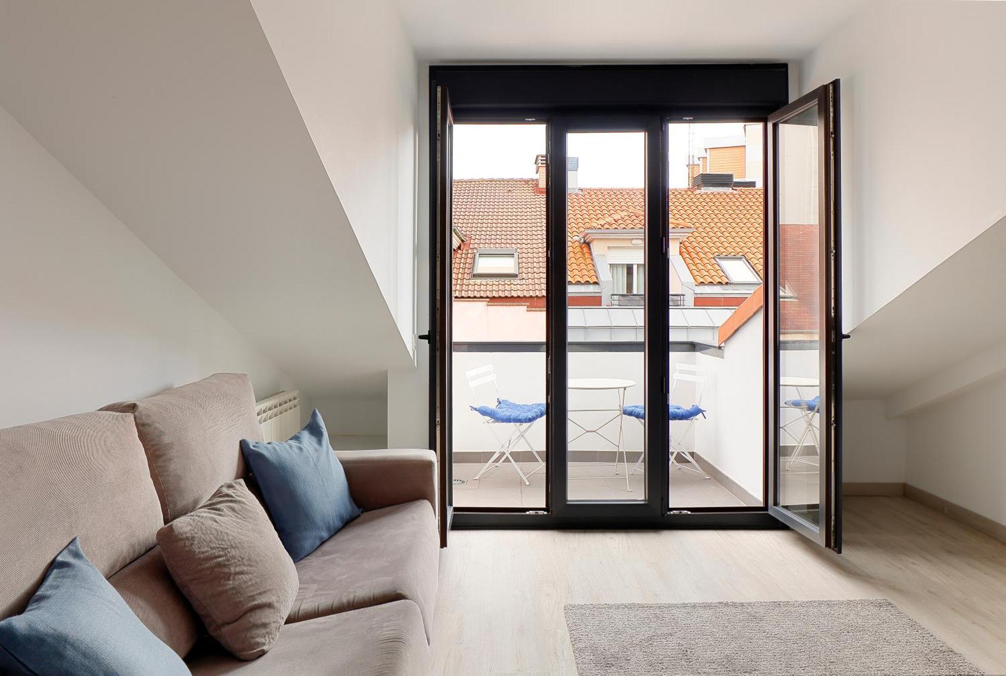 Atico Con Terraza En Playa De San Lorenzo Gijón Exteriör bild