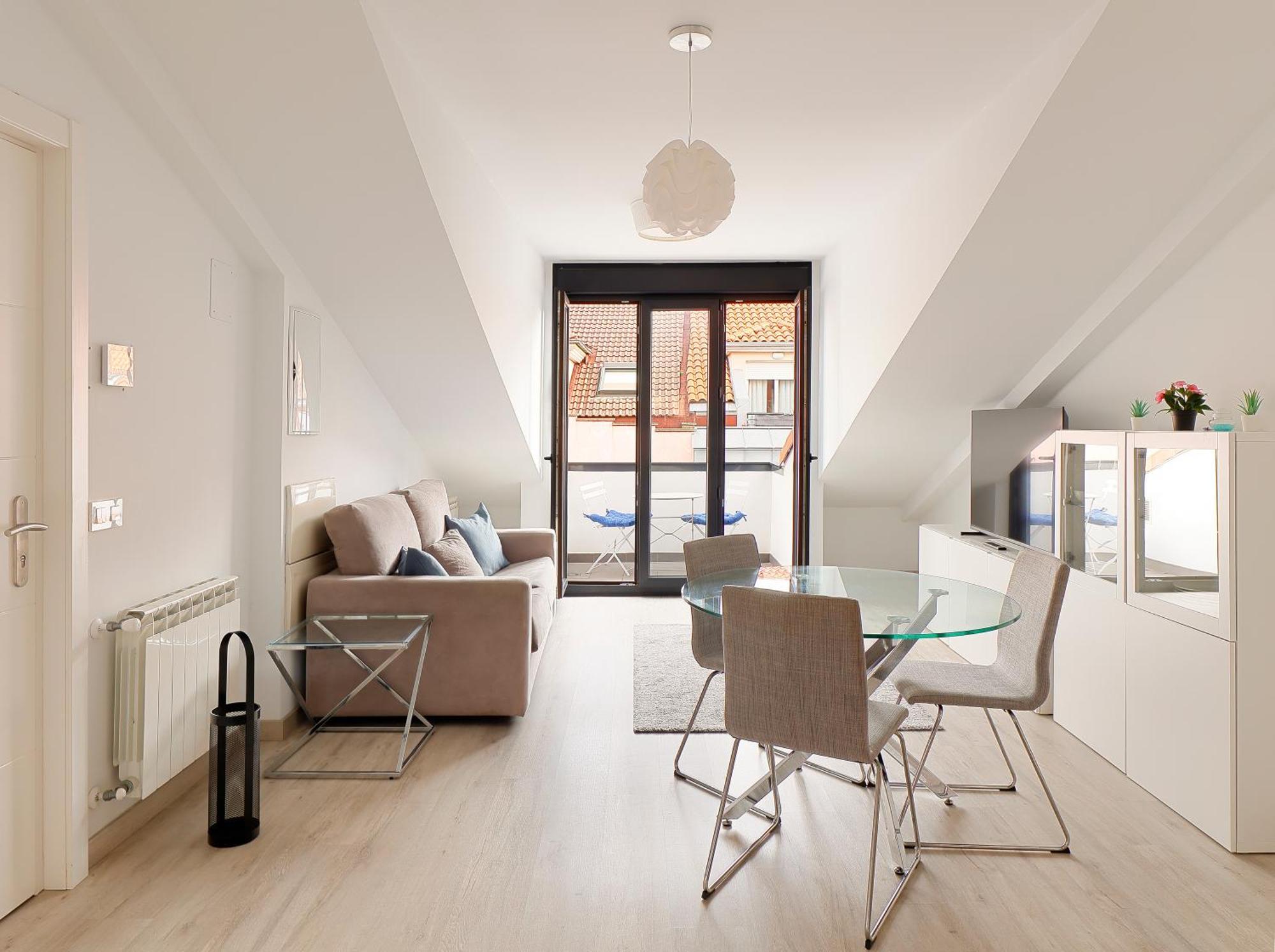 Atico Con Terraza En Playa De San Lorenzo Gijón Exteriör bild